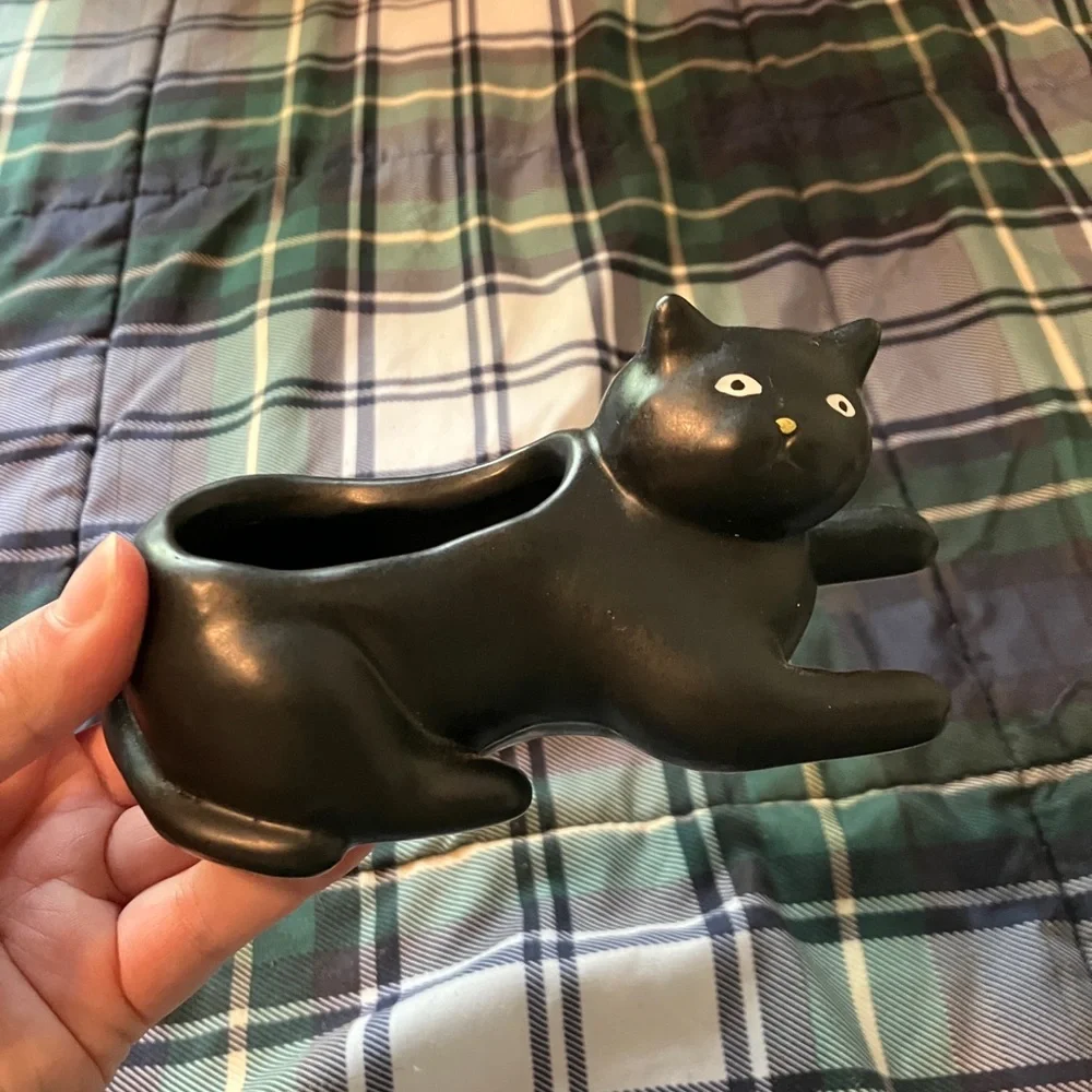 Black Cat Ceramic Planter